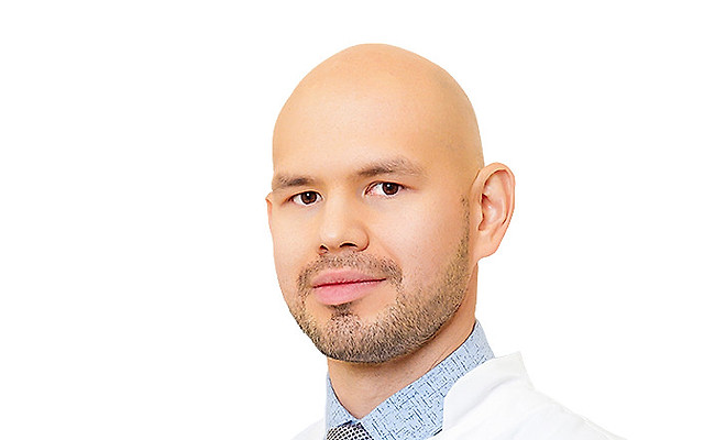 Николаев Александр Олегович